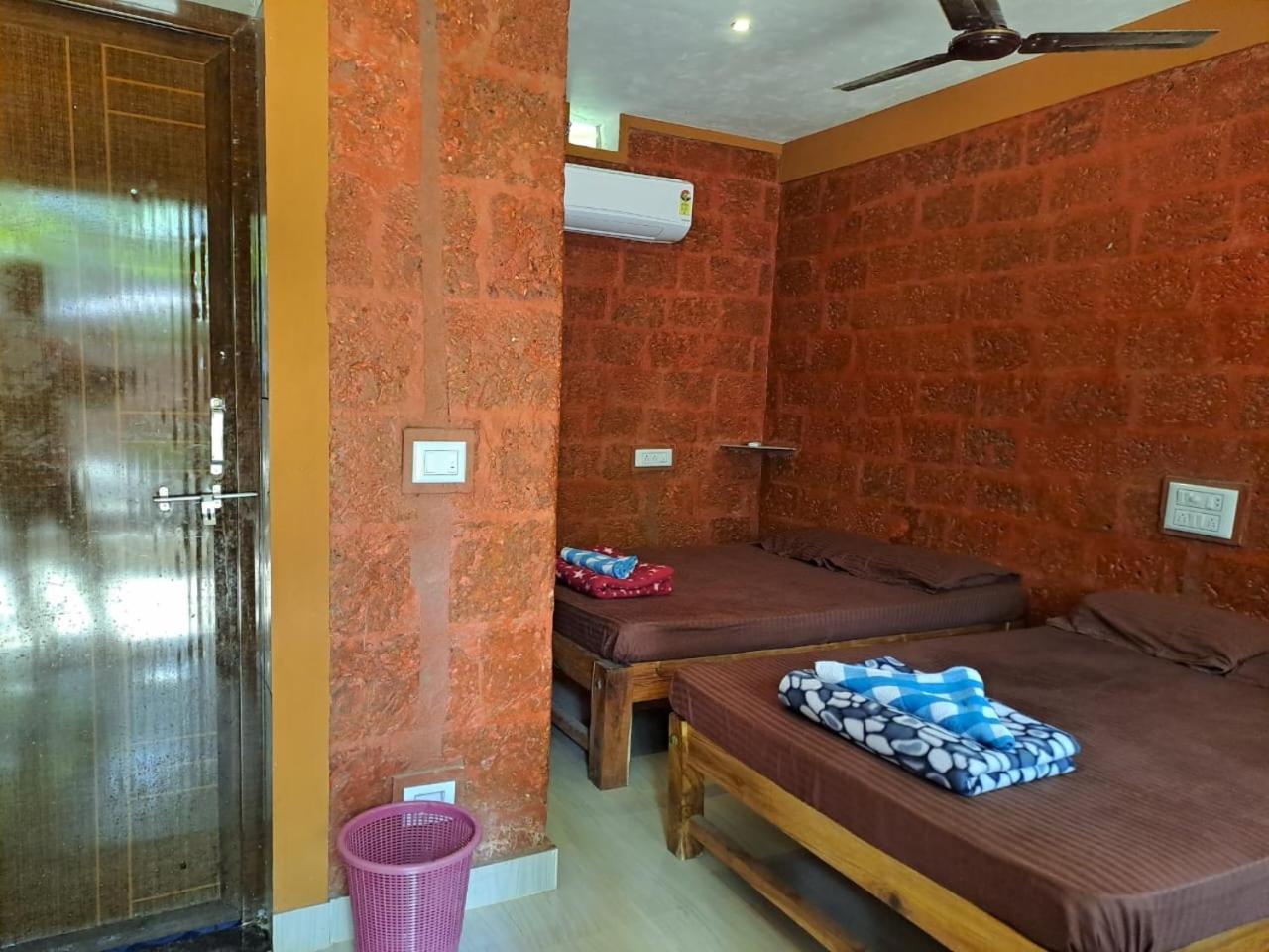 Palm Beach Resort Kumta 外观 照片